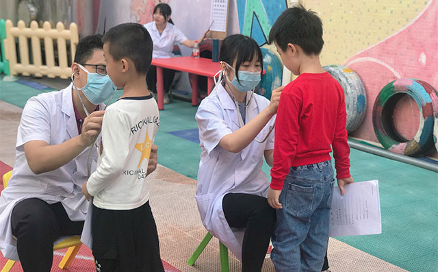 济南市儿童医院为幼儿园义诊？高效快捷晨午检还可以这样做